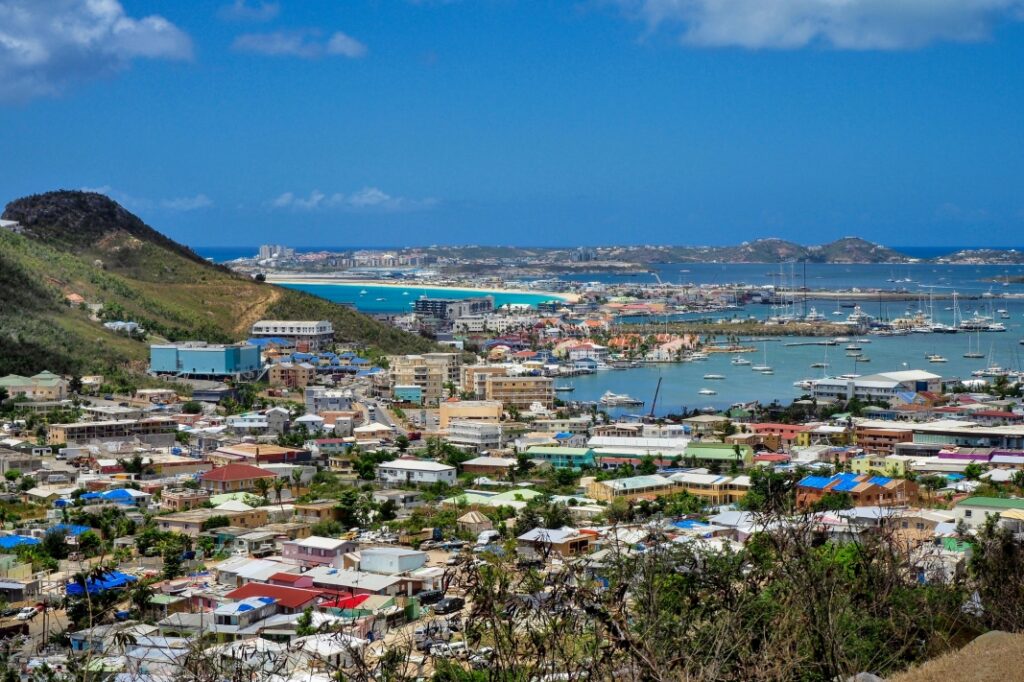 St. - Maarten